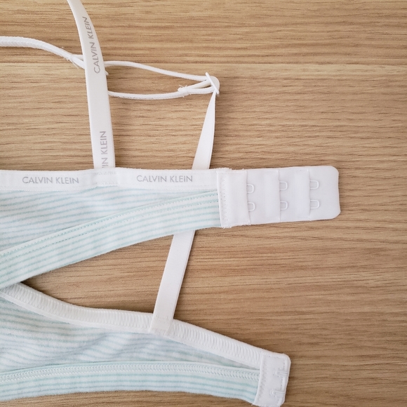 Calvin Klein Intimates & Sleepwear New Calvin Klein Wireless Bra M